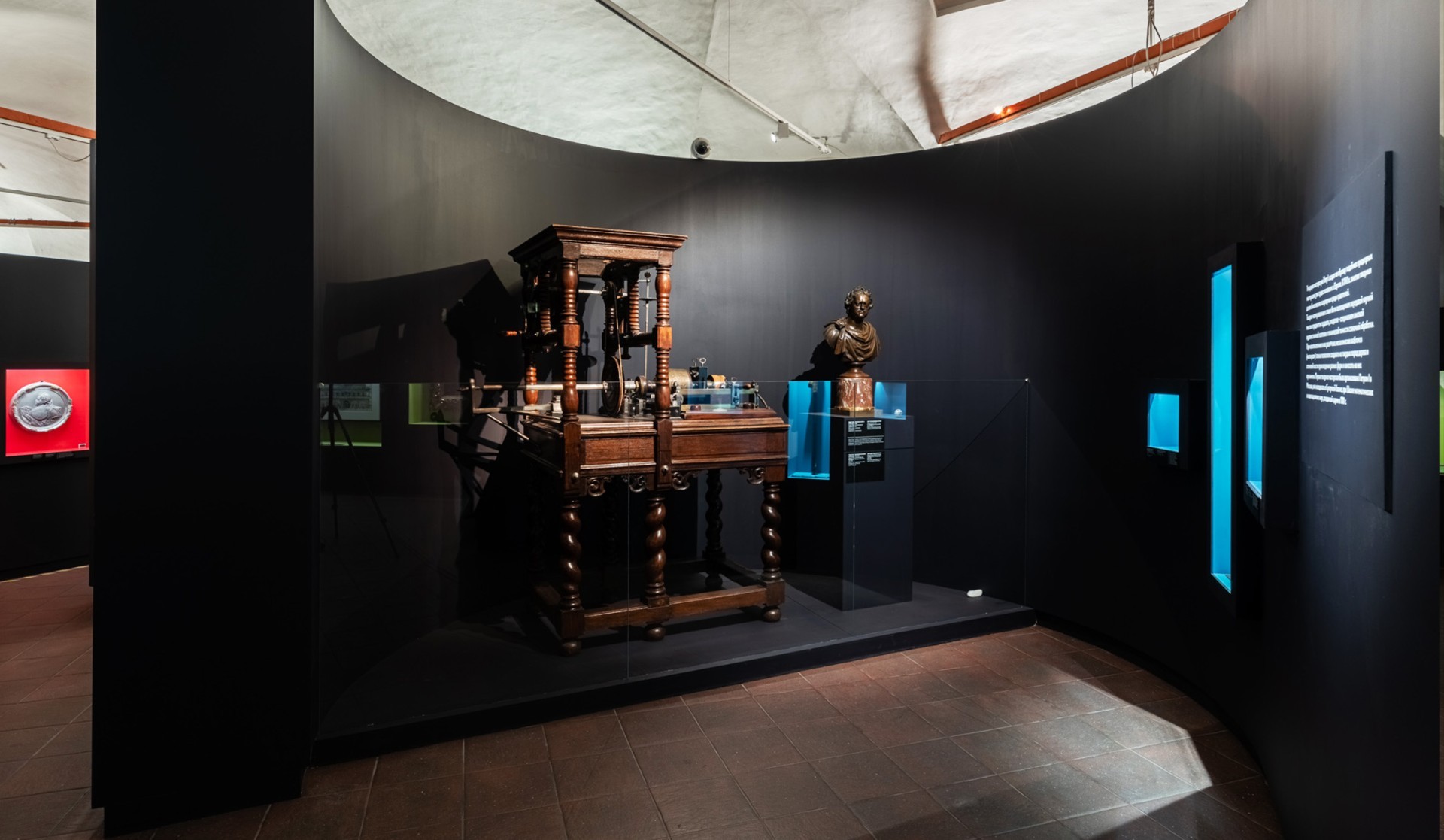 petr-perviy-kremlin-psculture-11